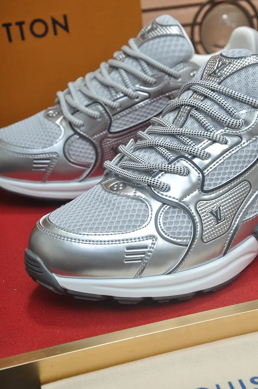 Men's men's shoes 💰640💶[LOUIS VUITTON] (couples 💑 style) new original order 🍀LV Louis Vuitton * - top version of LV classic trendy shoes! Made of imported original fabrics, mesh lining, and original wear-resistant rubber foam outsole! High quality products! Size (Female 35-39) (Male 39-44)
